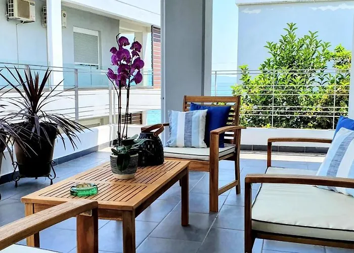Amare Luxury Living